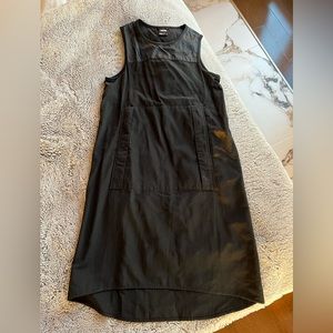 NORTH FACE TECH DRESS XS